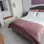 Apartament Luxury Green Beach شقة