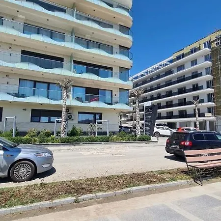 شقة Apartament Luxury Green Beach *
